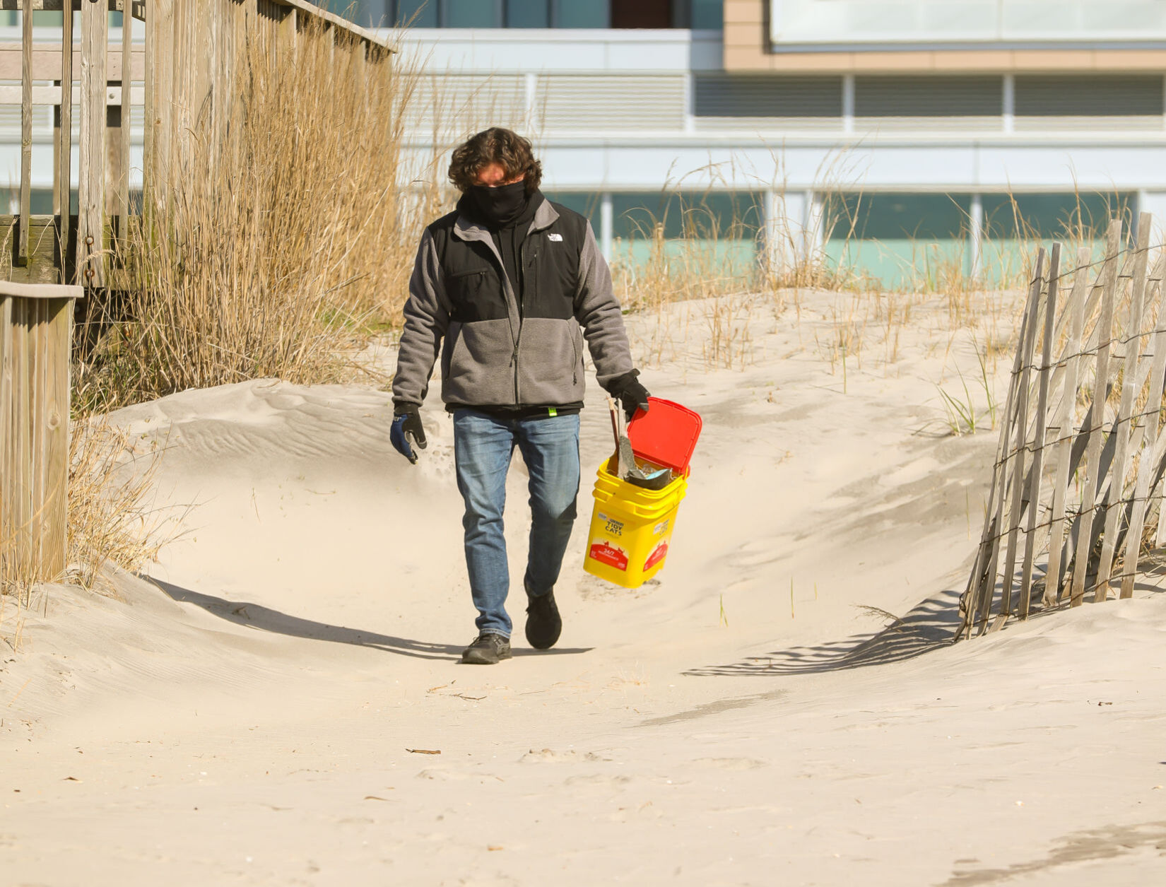 041421_nws_beachsweeps